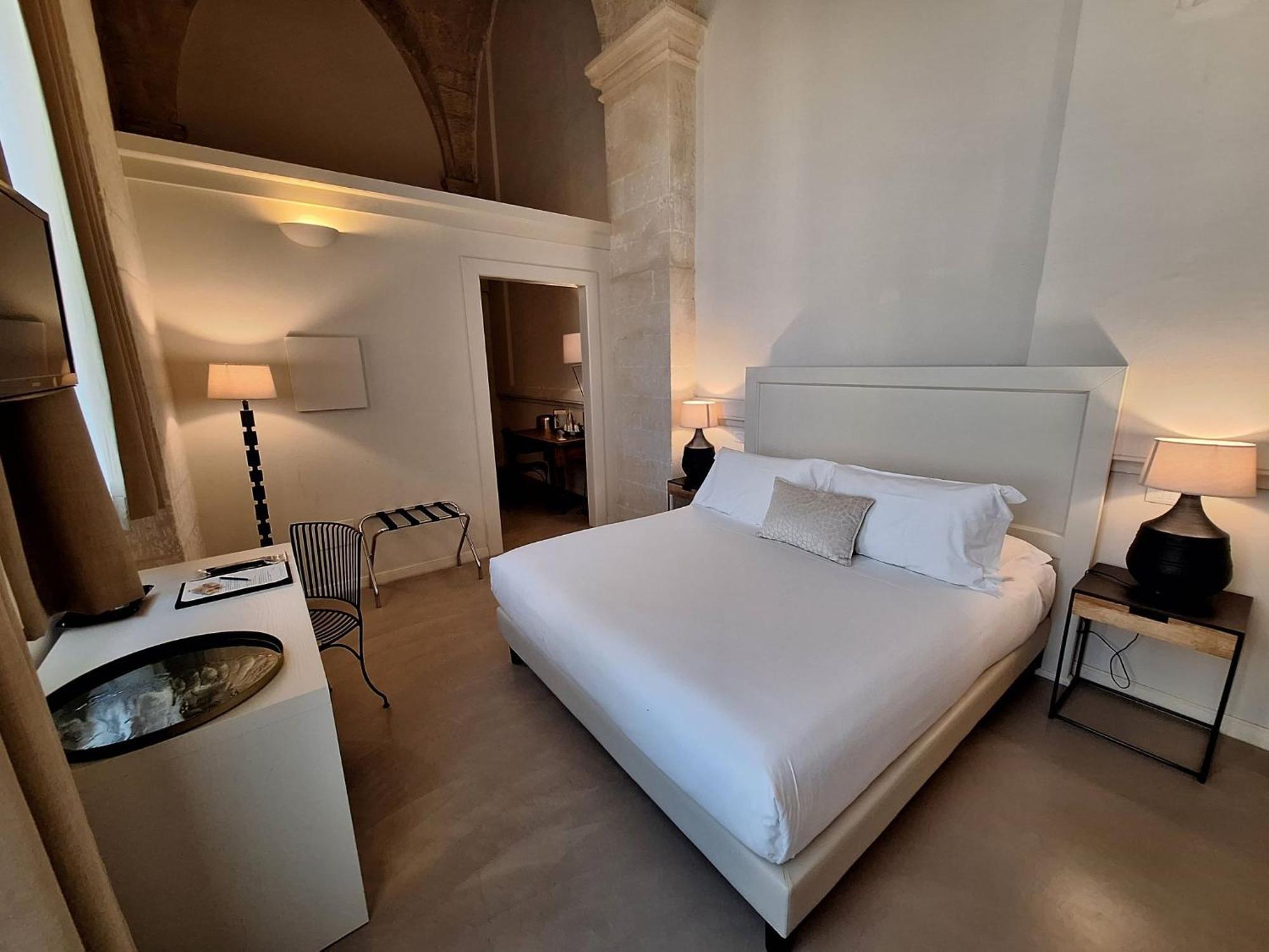 Chiostro Dei Domenicani - Dimora Storica Lecce Buitenkant foto