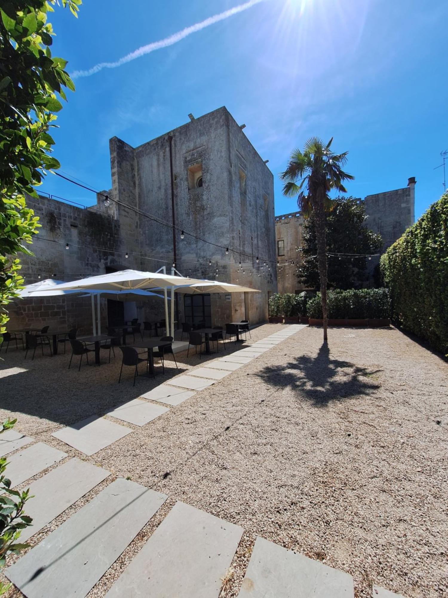 Chiostro Dei Domenicani - Dimora Storica Lecce Buitenkant foto